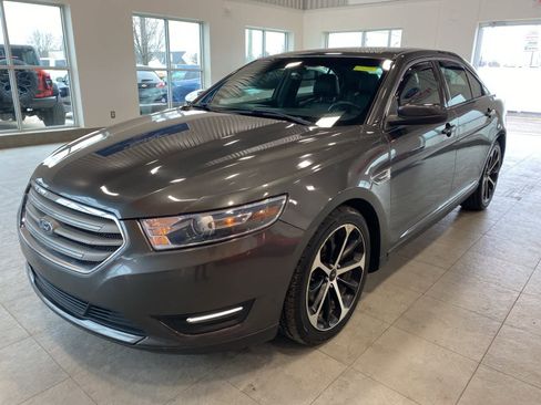 Used 2016 Ford Taurus SEL w/ Equipment Group 201A image 1