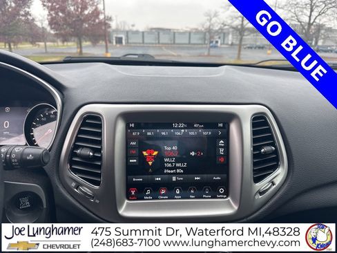 Used 2017 Jeep Compass Latitude w/ Popular Equipment Group image 18