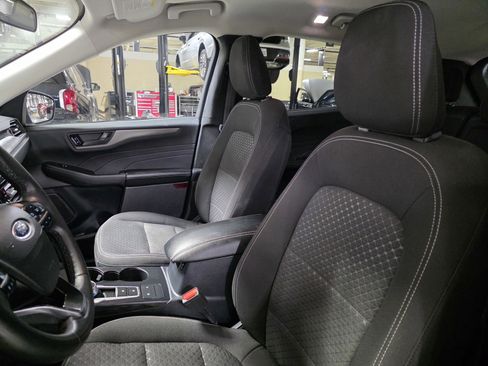 Used 2023 Ford Escape Active image 22
