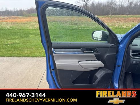 Used 2025 GMC Terrain Elevation image 10