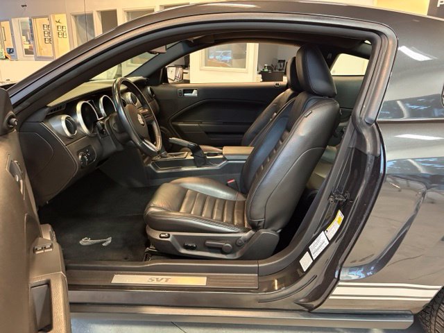 Used 2007 Ford Mustang Shelby GT500 RWD image 12