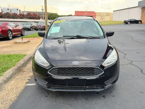 Used 2016 Ford Focus S FWD image 2