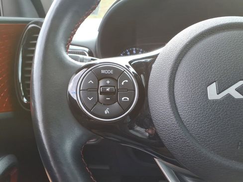 Used 2022 Kia Soul Turbo image 28
