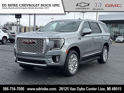 Used 2024 GMC Yukon Denali w/ Advanced Technology Package image 1