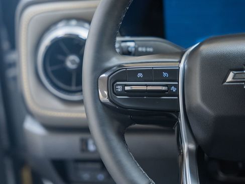 Used 2026 Chevrolet Colorado ZR2 image 39