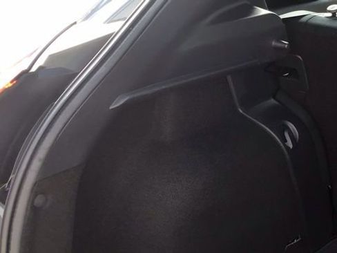 Used 2024 Nissan Kicks SV image 9