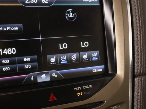Used 2015 Lincoln MKX FWD w/ Equipment Group 102A image 8