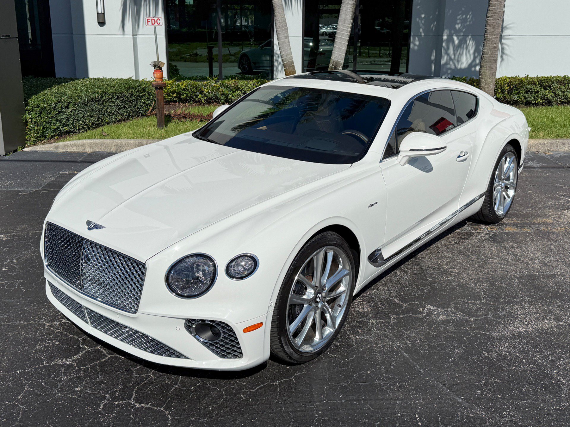 Used 2023 Bentley Continental GT Azure AWD/4WD image 36