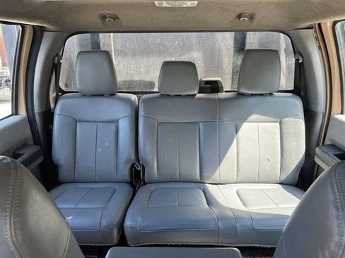 Used 2012 Ford F450 XL w/ Snow Plow Prep Pkg image 40