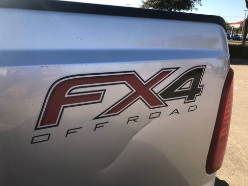 Used 2013 Ford F250 XL w/ PWR Equipment Group image 13