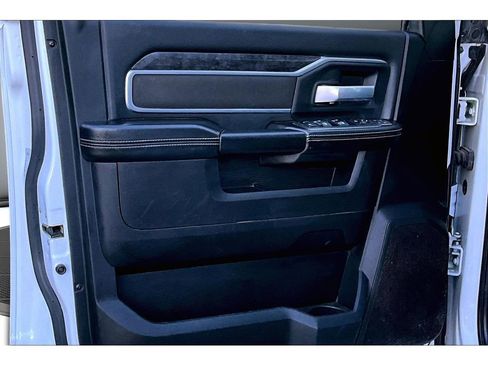 Certified 2024 RAM 3500 Big Horn AWD/4WD image 20