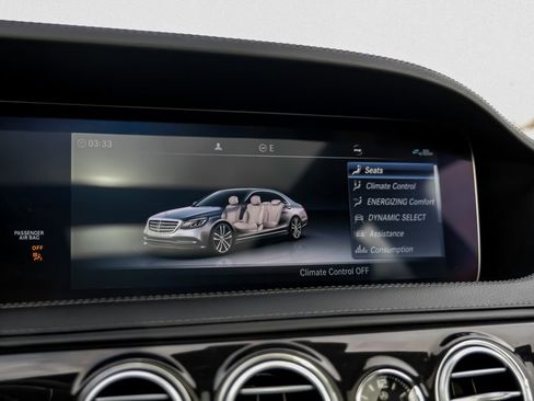 Used 2019 Mercedes-Benz S 560 4MATIC Sedan image 46