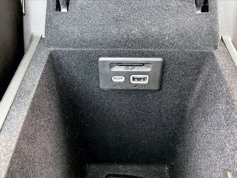 Used 2023 Cadillac XT5 Premium Luxury image 26