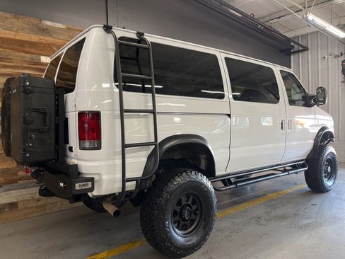 Used 2009 Ford E-350 and Econoline 350 XL image 45