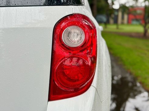 Used 2015 Chevrolet Equinox LS image 15