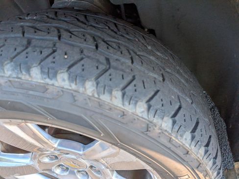 Used 2016 Chevrolet Tahoe LT RWD image 12