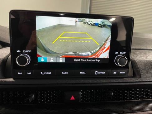 Used 2025 Honda CR-V LX image 28