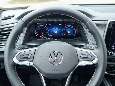 New 2026 Volkswagen Atlas Cross Sport SEL AWD/4WD image 23