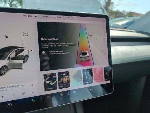 Used 2021 Tesla Model Y 2WD image 19