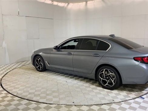 Used 2023 BMW 530i 530i w/ Premium Package image 6
