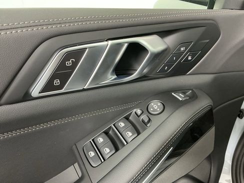 New 2026 BMW X5 sDrive40i w/ M Sport Package image 22