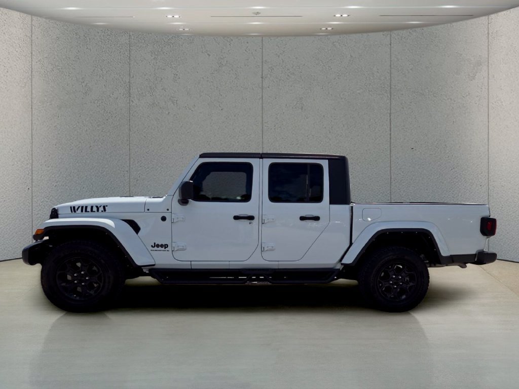 Used 2023 Jeep Gladiator Sport AWD/4WD image 10