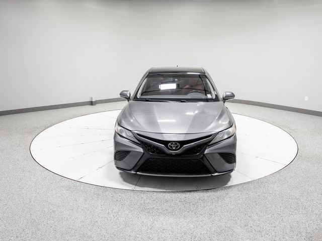 Used 2018 Toyota Camry XSE FWD image 26