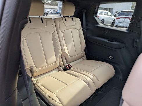 Used 2023 Jeep Grand Cherokee L Limited image 34