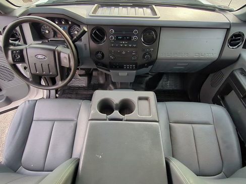 Used 2016 Ford F250 XL w/ XL Appearance Package image 15