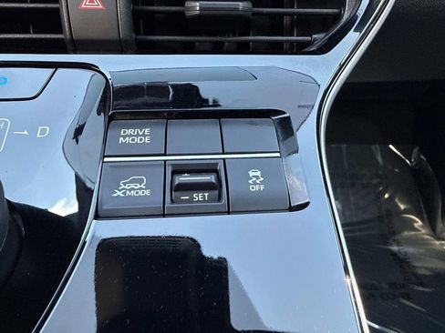 Used 2024 Subaru Solterra Premium image 32