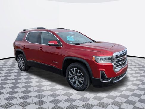 Used 2023 GMC Acadia SLT w/ Preferred Package AWD/4WD image 3