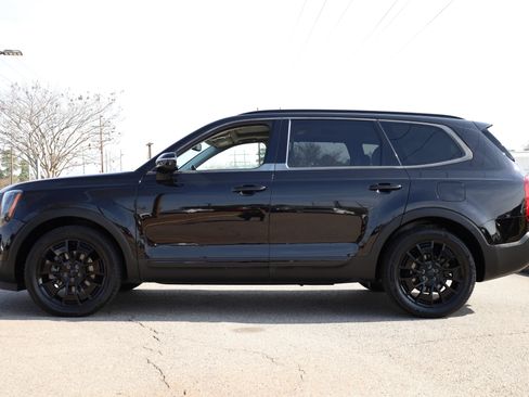 Used 2021 Kia Telluride SX w/ SX Prestige Package image 2