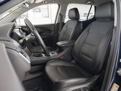 Used 2023 GMC Terrain SLT AWD/4WD image 20