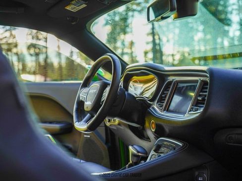 Used 2017 Dodge Challenger SRT Hellcat image 22