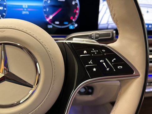 Certified 2026 Mercedes-Benz Maybach GLS 600 4MATIC image 26