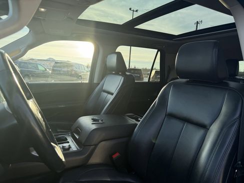 Used 2022 Ford Expedition XLT image 22