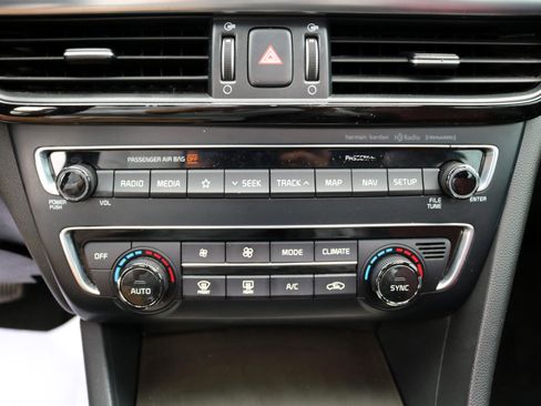 Used 2019 Kia Optima SX image 23