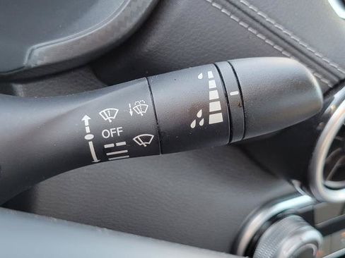 Used 2024 Nissan Sentra SV FWD image 17