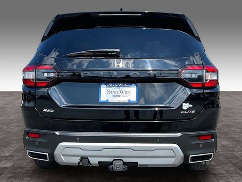 Used 2025 Honda Pilot Elite image 28