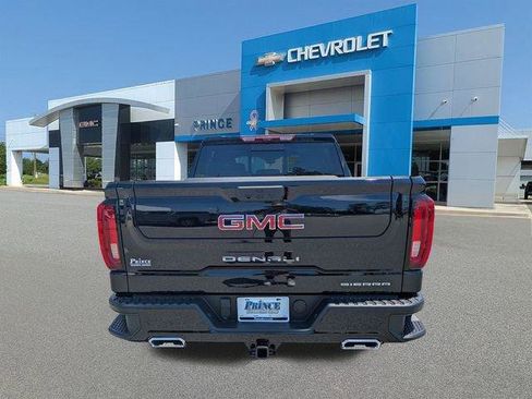 New 2026 GMC Sierra 1500 Denali w/ Denali Reserve Package AWD/4WD image 7