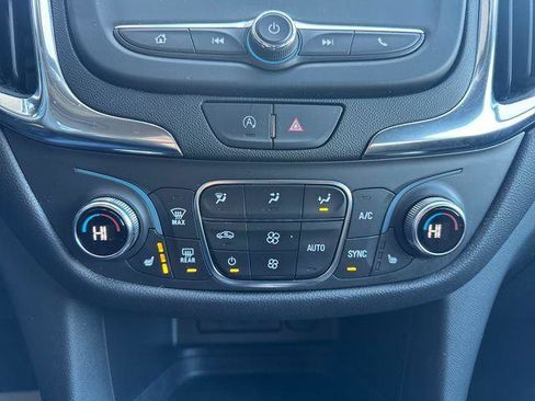 Certified 2023 Chevrolet Equinox LT image 22