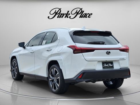 New 2026 Lexus UX 300h FWD image 3