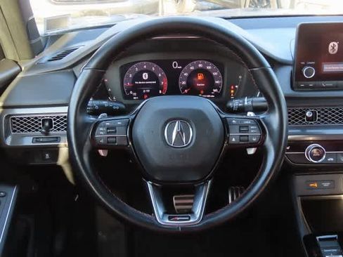 Used 2023 Acura Integra A-Spec image 18