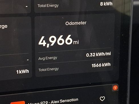 Used 2023 Fisker Ocean One image 19