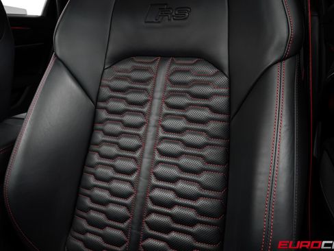Used 2023 Audi RS 6 AWD/4WD image 41