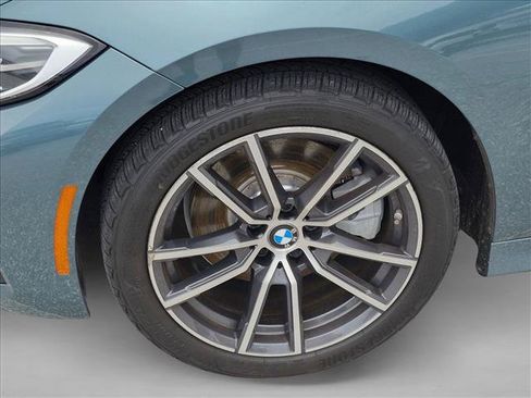 Used 2020 BMW 330i Sedan w/ Convenience Package RWD image 21