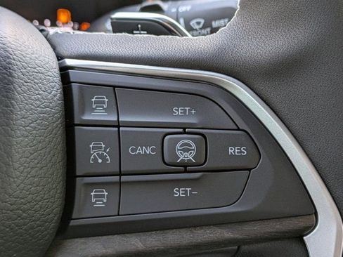 New 2026 Jeep Grand Cherokee Limited w/ Limited Altitude Package image 21