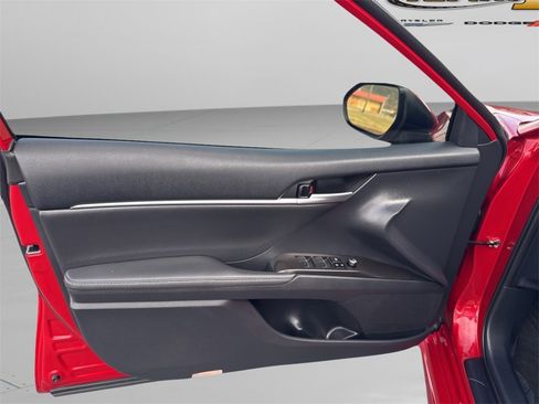 Used 2023 Toyota Camry XSE image 20