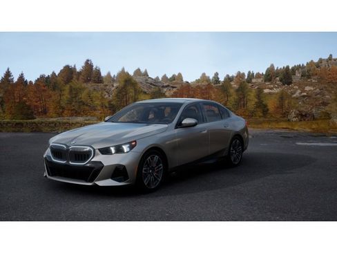New 2026 BMW 530i RWD image 1