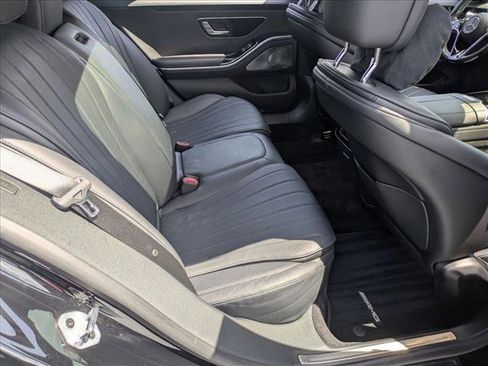 Certified 2023 Mercedes-Benz S 500 4MATIC image 19